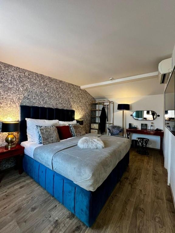 Hotel Antik, Praha – interiér s nábytkem GS Furniture, foto 1